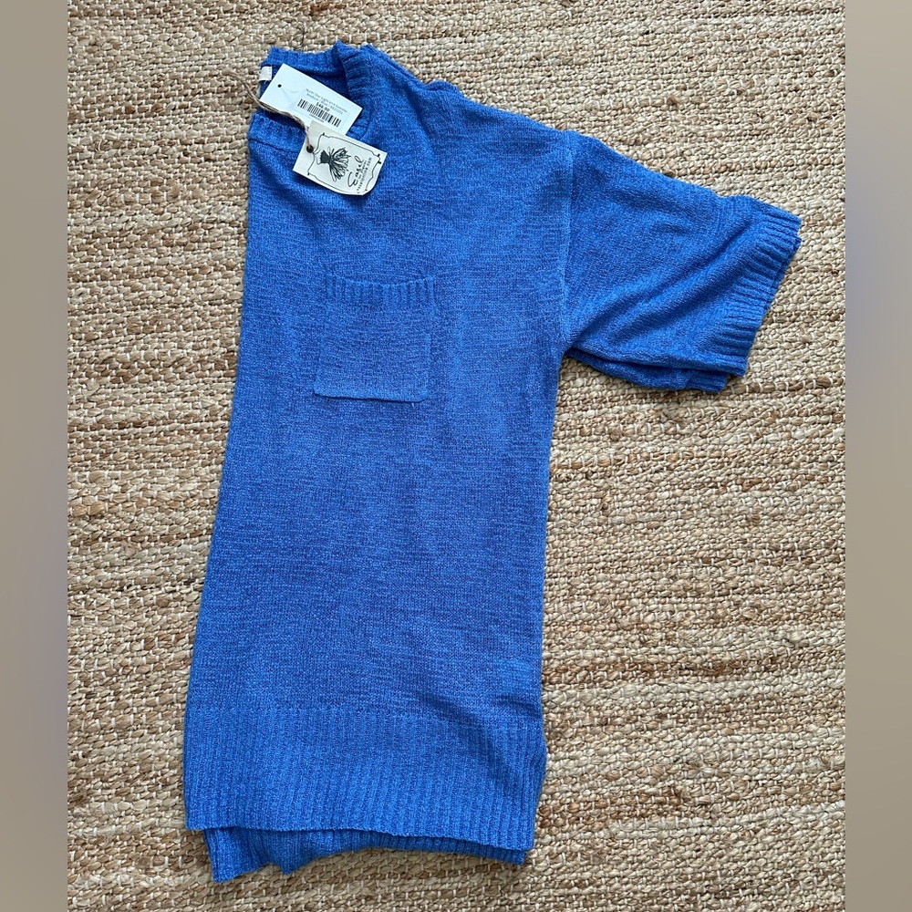 Lightweight sweater- NWT